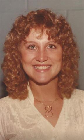 Linda Lou Dighton